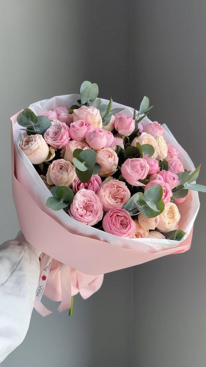 Universal Data Connect workshop space where corporate flower arrangements are designed and prepared for business delivery